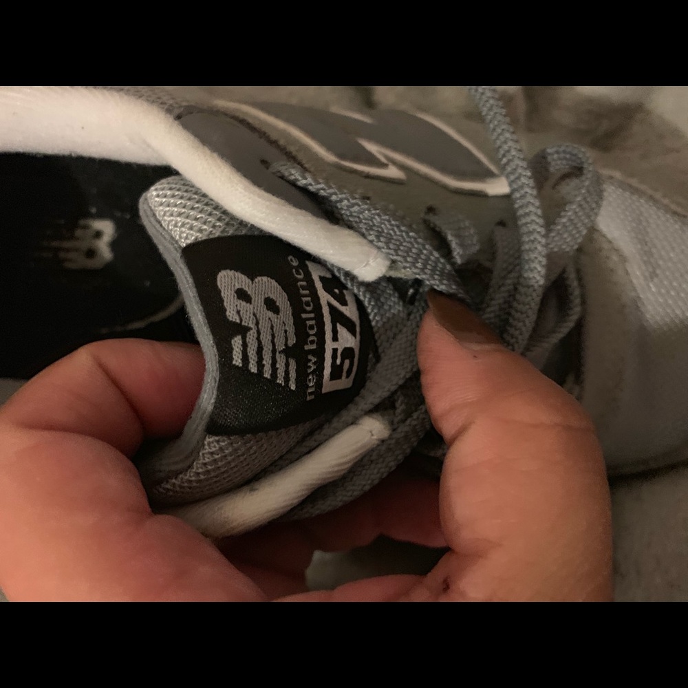 Shoes - Picture 5 of 6